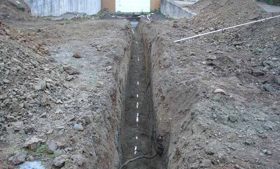 Forced sewer main from lift pump station to connection